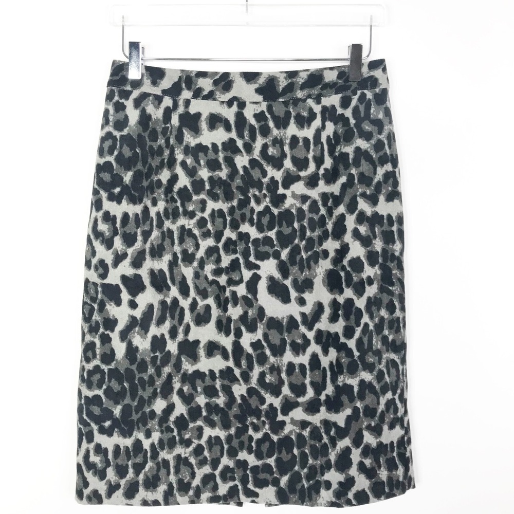 Sunday In Brooklyn Anthropologie Skirt Womens Medium Black Grey Animal Print Art